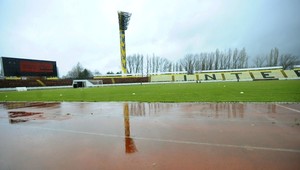 Na Pasienkoch ako na plavárni, súboj Artmedia - Dubnica preložili