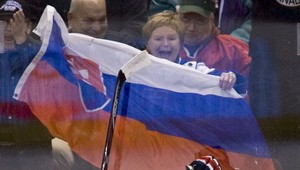 Nemecký pohár: Po výhre nad Kanadou 5:2 môžeme proti domácim obhajovať trofej