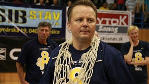 Jendrichovský: Škrtnem zápalkou a podpálim halu...