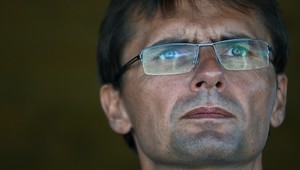 Galko sa po škandále s odpočúvaním vracia na rezort obrany, namierené má na lukratívne miesto