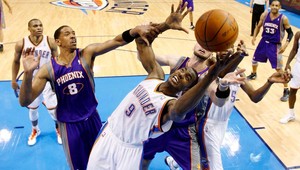 NBA: Oklahoma natiahla domácu víťaznú sériu na 14 zápasov