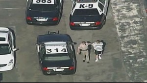 Poriadne si zavaril! Ukradol auto a unikal v protismere