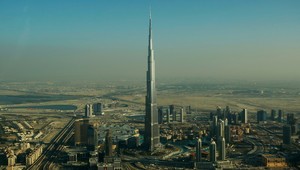 V Dubaji slávnostne otvoria najvyšší mrakodrap na svete