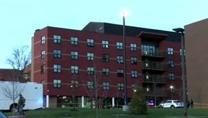 Na americkej univerzite v štáte Kentucky sa strieľalo, vyhasol jeden život