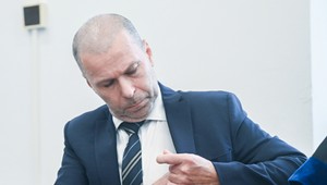 Policajný exprezident Kovařík sa opäť postaví pred súd