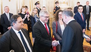 Delegácia europoslancov podrobne skúma situáciu na Slovensku