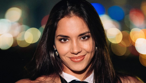 Má bábikovskú tvár, ale jej TELO! To odstraší aj tých najsilnejších mužov