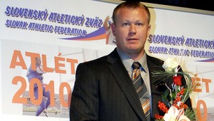 Charfreitaga magnetizuje londýnska vôňa OH