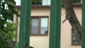 Keď ho priateľka chcela opustiť, začal sa vyhrážať smrťou a do krvi ju zbil