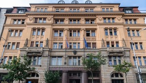 Protestujúci žiadali odbornosť a kompetentnosť. Podľa ministerky kultúry počúvali "hukot" a "piskot"