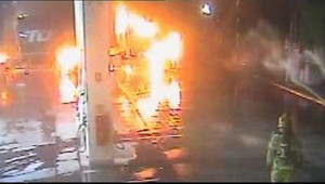 Vybuchla cisterna s benzínom. Ľudia začali panikáriť