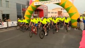 Cyklomaratón Bratislava - Jasná hostil 280 cyklistov. Na počiatku akcie bola obyčajná stávka