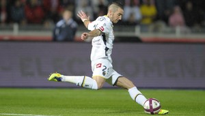 To čo bolo?! Dva zázračné zákroky obrancu na bránkovej čiare za 3 sekundy!