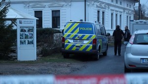 Streľba v českej škole: 75-ročný muž zastrelil lekára