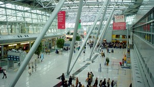 Na letisku v Düsseldorfe zneškodnili bombu