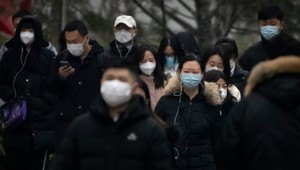 Čínska populácia sa v roku 2022 zmenšila prvýkrát od roku 1961. Ubudlo približne 850-tisíc ľudí