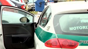 Polícia obvinila muža z vraždy svojej manželky