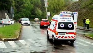 V Banskej Bystrici zrazila vodička na priechode dve stredoškoláčky