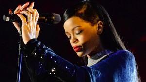 Rihanna prišla o bratranca (†21). Na Vianoce ho zavraždili