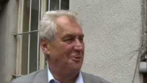 Miloš Zeman zabával novinárov