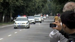 Je to nehorázne divadlo, tvrdí bezpečnostný analytik