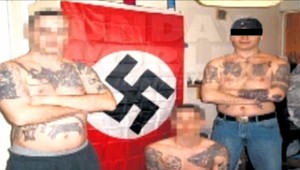 Slovák na čele skinhedov. Z Dublinu šíri nenávisť