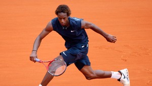 Monfils a Djokovič chcú zastaviť Federera s Nadalom