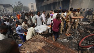 Rodiny dostali po leteckej tragédii nesprávne pozostatky. V rakve bol cudzí človek, inde aj viacero tiel