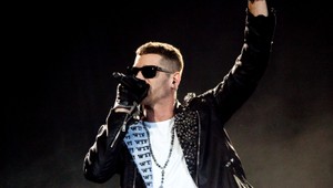 Majk Spirit ako elegán! Kvôli ženám sa hodil do gala...