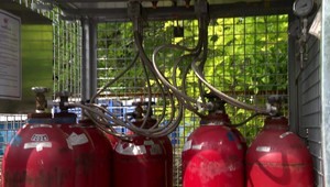 Do zemného plynu v potrubí sa už primiešava 10 percent vodíka. Zmes je bezpečná, jej spaľovanie má nižšie emisie