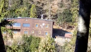 Turistika aj pre menej zdatných: Chata Plesnivec  je akoby mimo pozornosti turistov