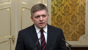 Fico bude rokovať s Bugárom v pondelok. Premiér ponúkne riešenia, aby Most-Híd v koalícii zotrval