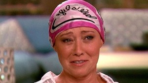 Rakovina vo štvrtom štádiu! Herečka Shannen Doherty v slzách