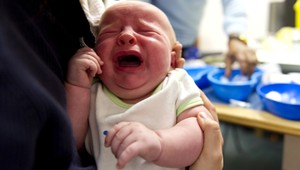 Matka (22) tíšila dcérku tak, že na nej hasila cigarety