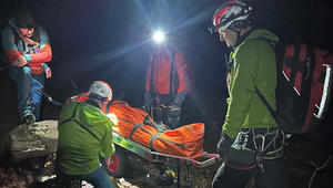 Českí turisti podcenili zranenie, uviazli v náročnom teréne