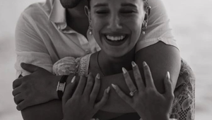 To je ale prekvapenie! Len 20-ročná herečka sa vydala za syna rockovej hviezdy!