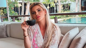 Lela sa vytasila vo svojej dokonalosti, a potom si ľudia všimli TOTO! Pôjde preto na ďalšiu plastiku?