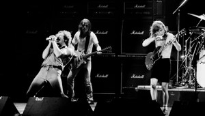 Legendárni rockeri AC/DC mieria na Slovensko