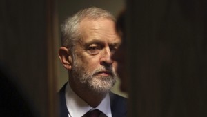 Twitter má vyšetriť rozsah ruského vplyvu na britské voľby. Tisícky účtov propagovali labouristov, tvrdia The Times