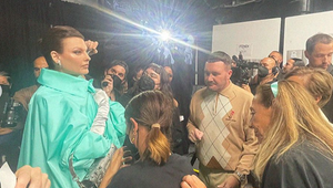 TOTO je tá znetvorená tvár?! Slávna topmodelka sa prešla po 15 rokoch po móle!