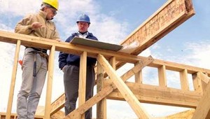 Pracovný trh opäť ožíva. Za posledný týždeň zaznamenal nárast ponúk