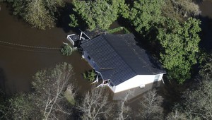 Najhoršie prírodné katastrofy spôsobili škody za miliardy. Bude to pokračovať, varujú vedci