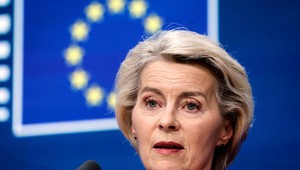 Stratí von der Leyenová pôdu pod nohami? Niektorí europoslanci jej chcú vysloviť nedôveru