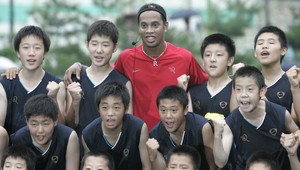 Ronaldinho kašle na Barcu, chce na OH