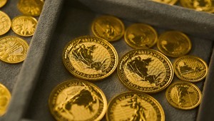 Cena zlata ďalej rastie, prekonala nový rekord