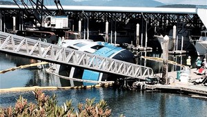 Keď spúšťanie miliónovej jachty skončí katastrofou