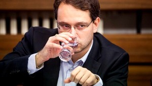 Opozícia napadne vzdelanostný cenzus na Ústavnom súde