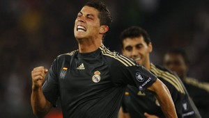 Hološkovci prehrali s ManU, Real Madrid deklasoval Zürich