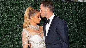 Paris Hilton mala svadbu storočia! Hviezdni hostia, dojatý ženích a desatoro dokonalých šiat nevesty!