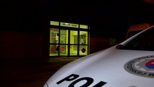 Dva prípady jednou ranou. Z krádeže sa polícia dostala až k pokusu o vraždu